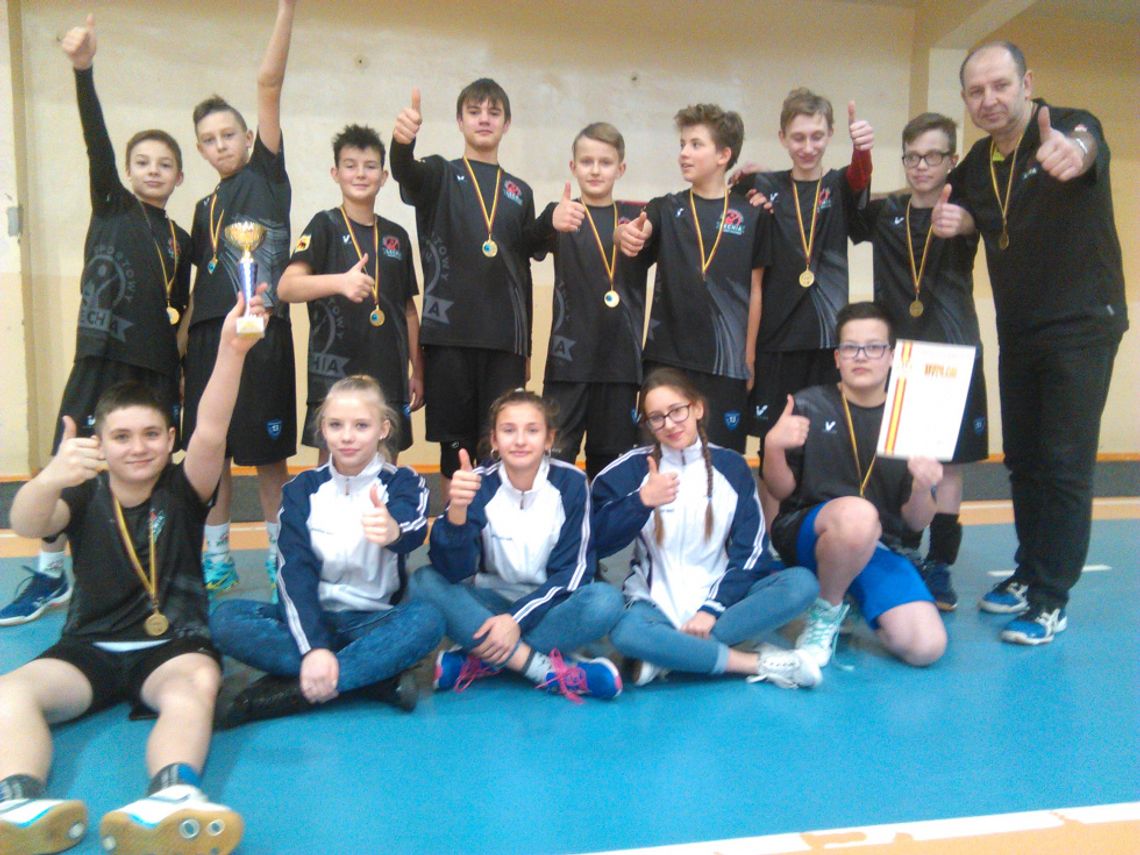 Siatkarze z " trzynastki "  ponownie najlepsi!  