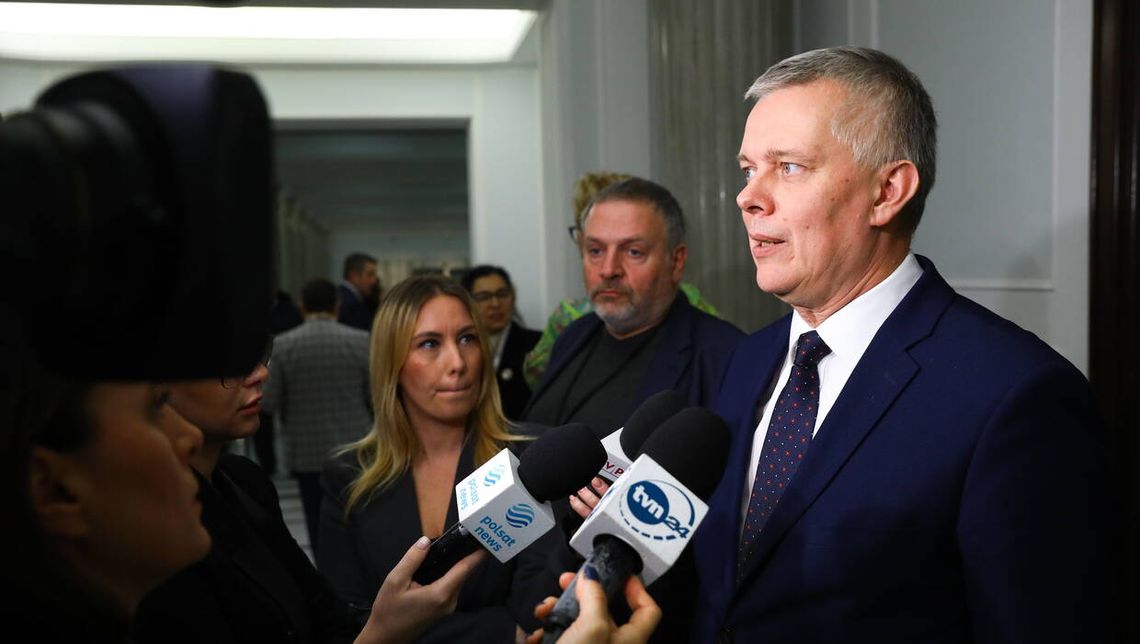 Siemoniak: priorytetem polskich służb muszą być sprawy bezpieczeństwa narodowego