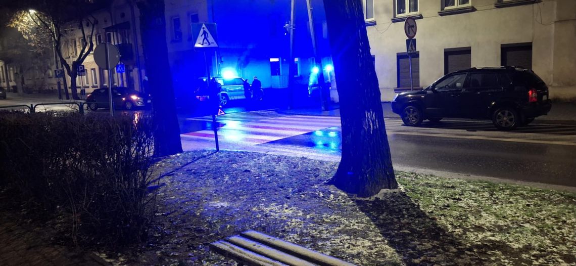 Ślisko i niebezpiecznie na tomaszowskich drogach Ślisko i niebezpiecznie na tomaszowskich drogach