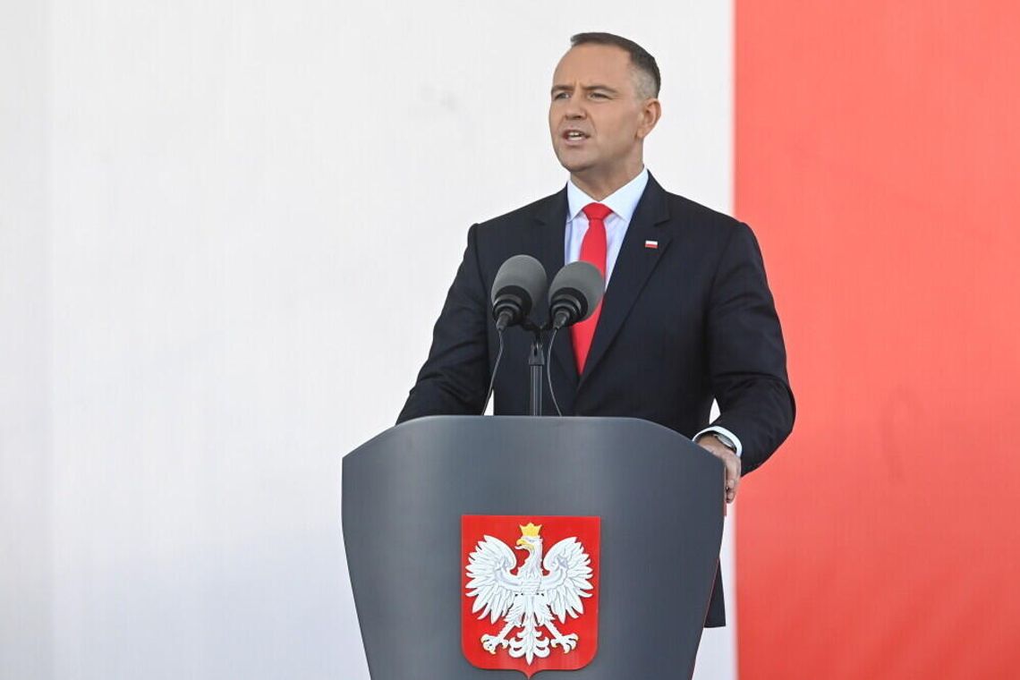 Sondaż dla „SE”: 52 proc. badanych ocenia, że prezydent powinien mieć większą władzę, 38 proc., że premier Sondaż dla „SE”: 52 proc. badanych ocenia, że prezydent powinien mieć większą władzę, 38 proc., że premier