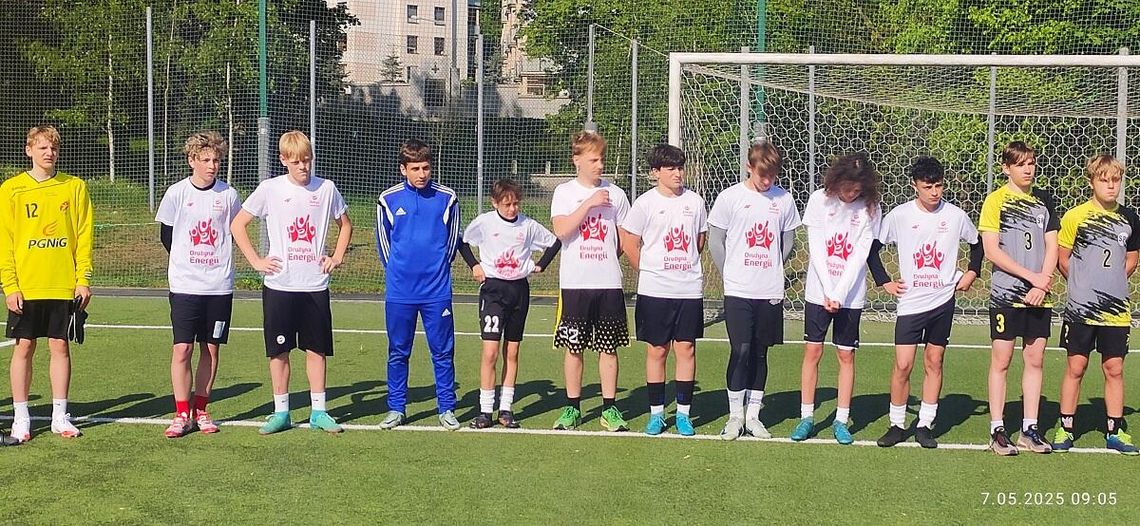 SP 12 Mistrzem Tomaszowa Mazowieckiego w Piłkę Nożną Chłopców