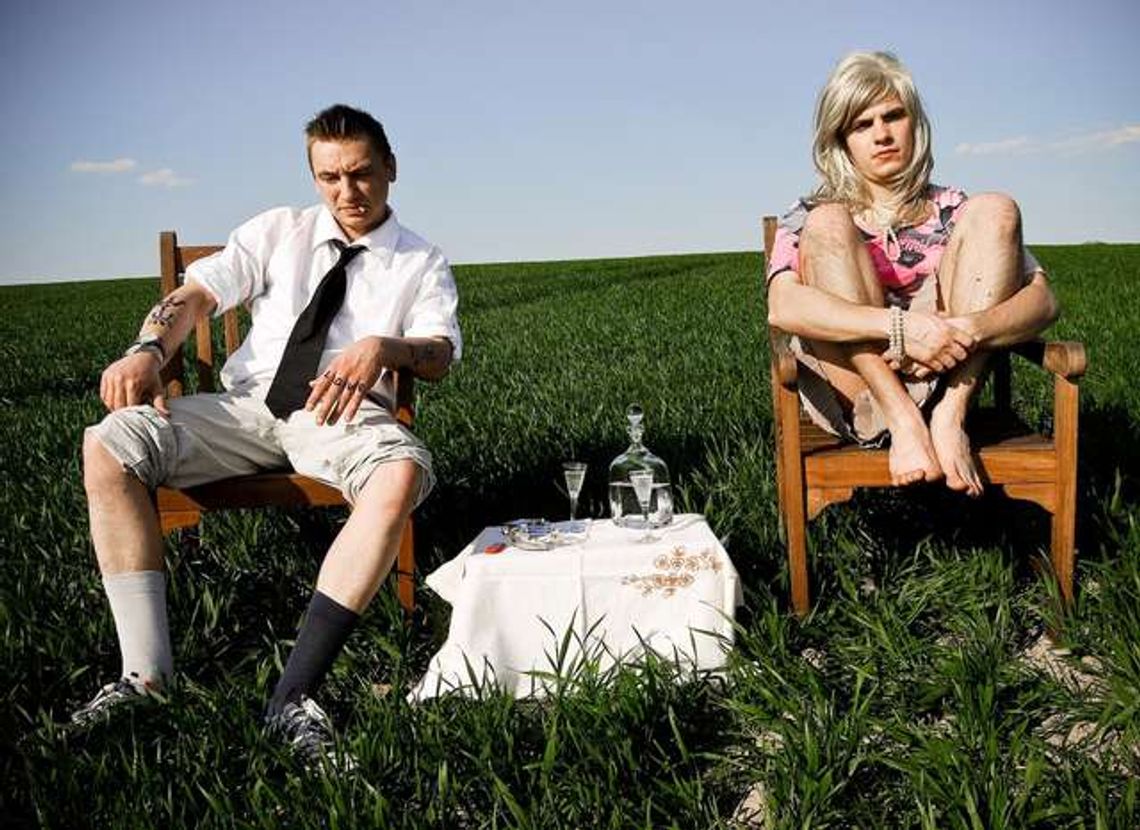 Sprośni i trywialni Sprośni i trywialni