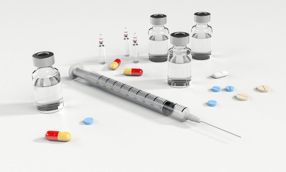 Szczepionki Moderny i Pfizera – porównanie