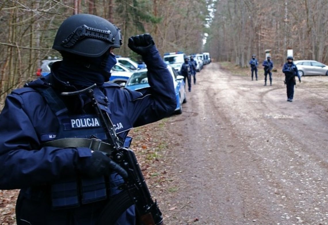 Szukali dywersantów w okolicach Opoczna.