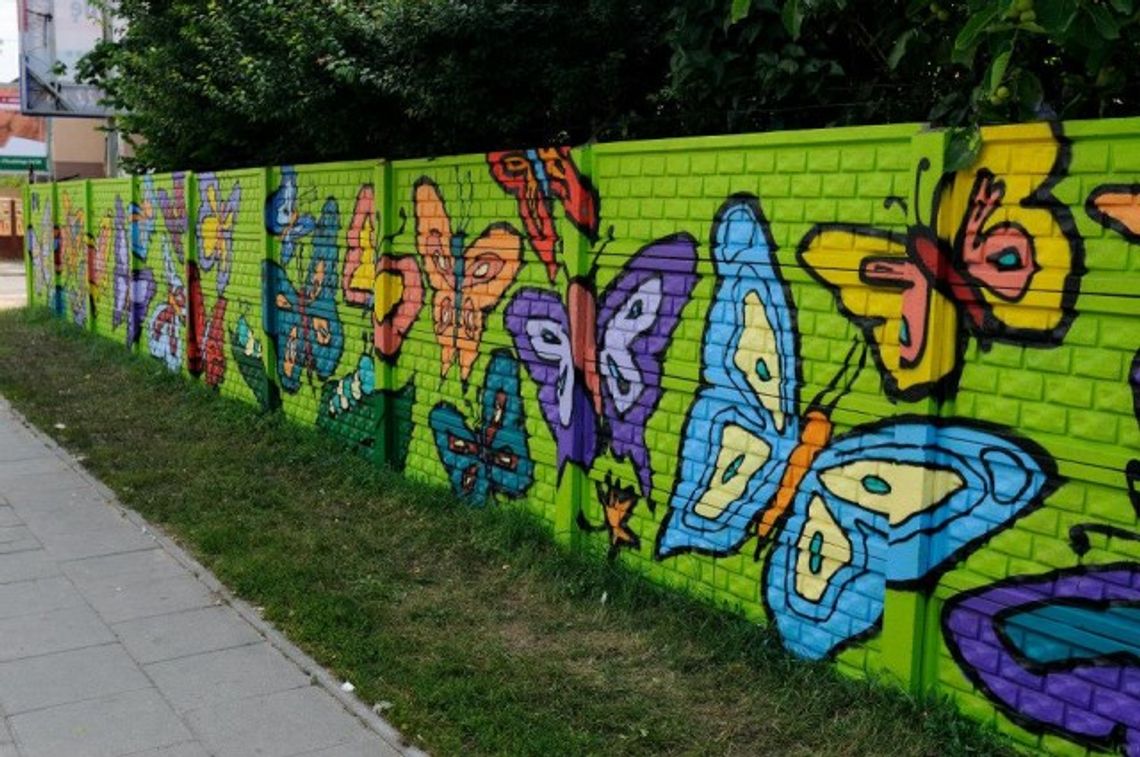 Tomaszów Mazowiecki nabiera kolorów z Dulux Let’s Colour