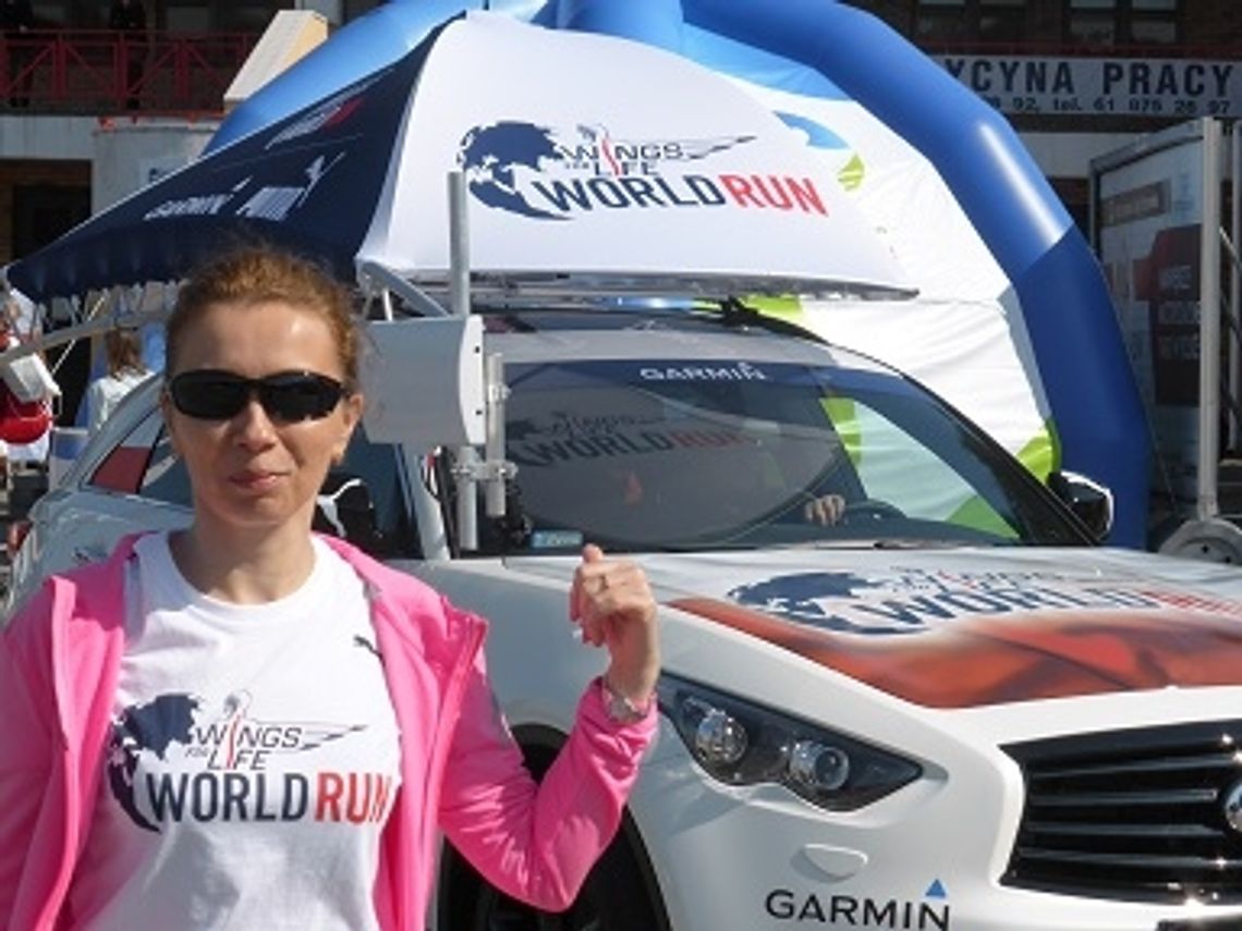 TOMASZOWIANKA UCZESTNICZKA BIEGU Wings for Life World Run. TOMASZOWIANKA UCZESTNICZKA BIEGU Wings for Life World Run.