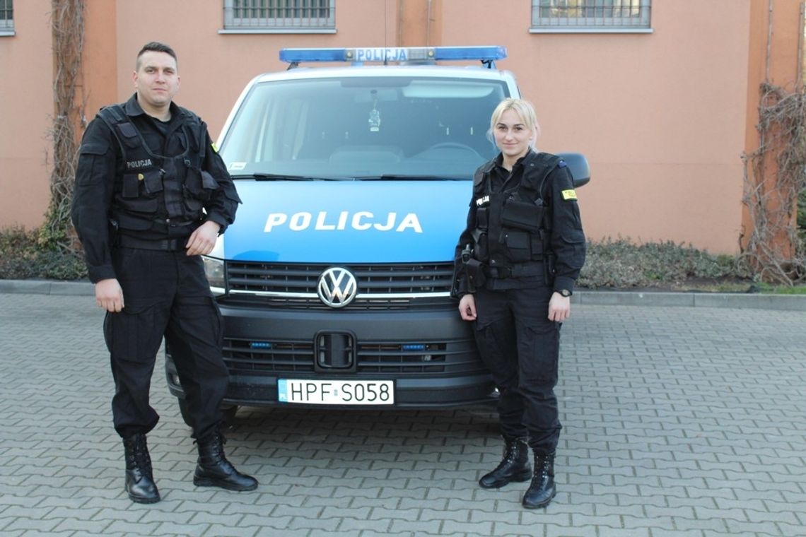 Tomaszowscy policjanci uratowali życie 20-miesięcznego dziecka