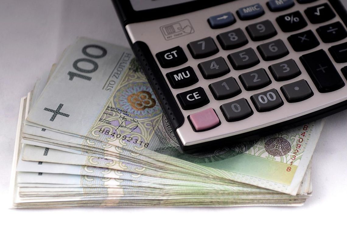 TSUE: bank nie może pobierać odsetek od dodatkowych kosztów kredytu konsumenckiego