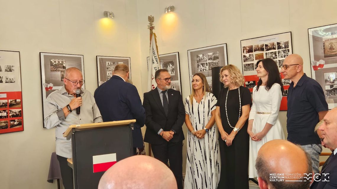 „Tu rodziła się Solidarność”. Uroczyste otwarcie wystawy w tomaszowskim muzeum