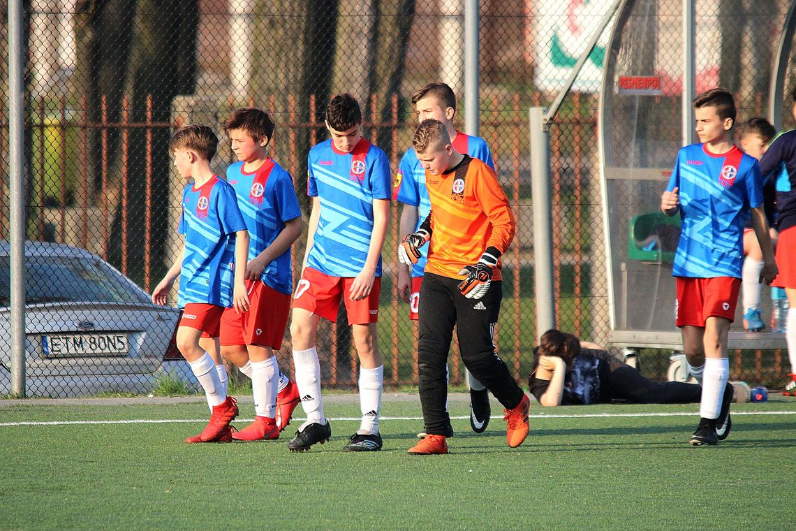 UKS Mazovia otwiera maj zwycięstwem