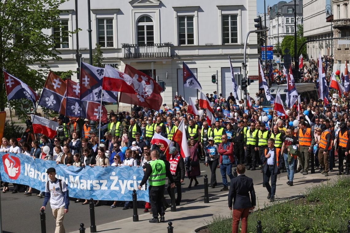 Ulicami stolicy przeszedł Narodowy Marsz Życia