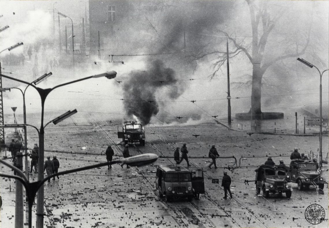 W PRL nikogo nie pociągnięto do odpowiedzialności karnej za masakrę z grudnia '70