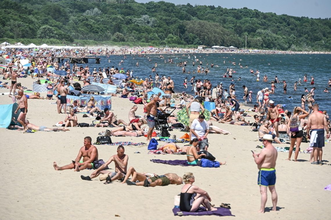 W te wakacje nad morzem odpoczywało o 13,5 proc. turystów więcej niż rok temu