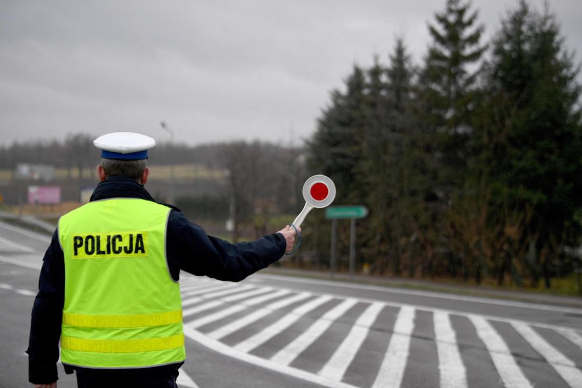 W trakcie ferii zimowych policjanci będą prowadzić wzmożone kontrole na drogach