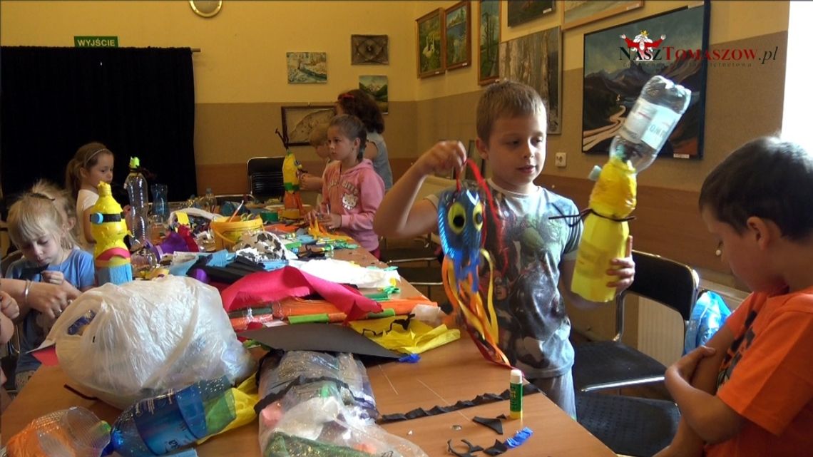 Wakacyjne warsztaty plastyczne w DOK-u Wakacyjne warsztaty plastyczne w DOK-u