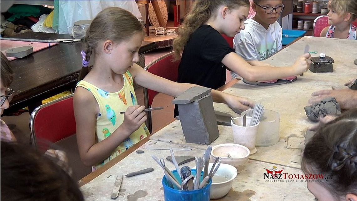 Warsztaty ceramiczne w Miejskim Centrum Kultury, filia "Tkacz"