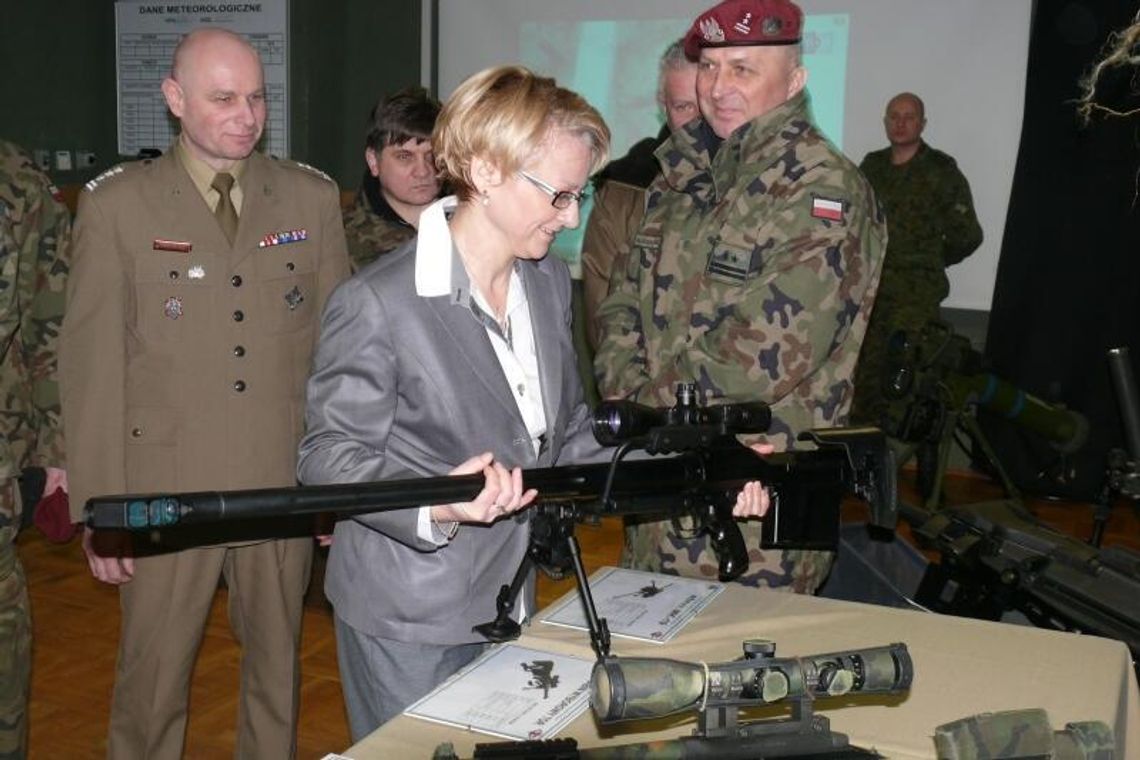 Wiceminister Beata Oczkowicz z wizytą w 25. BKPow Wiceminister Beata Oczkowicz z wizytą w 25. BKPow