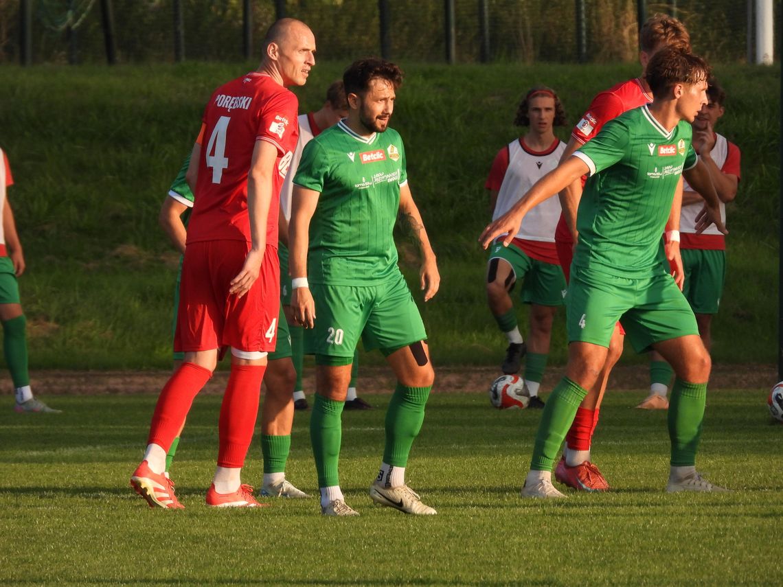 Widzew II – Lechia 0:2. Dojrzała Lechia wygrywa w Łodzi po golach Tkaczyka i Rybickiego