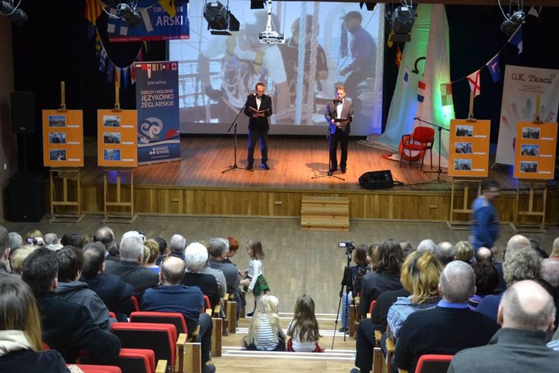 Wystawa zdjęć z ekscytującej wyprawy Wystawa zdjęć z ekscytującej wyprawy