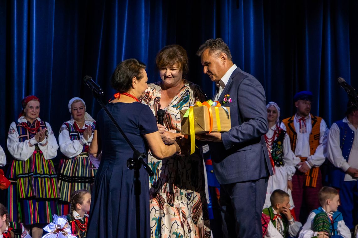 Wytańczyli jubileusz 20-lecia działalności Wytańczyli jubileusz 20-lecia działalności