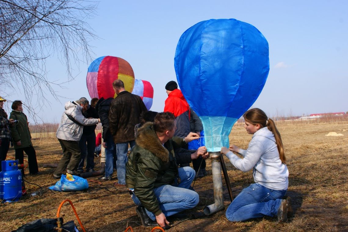 XV Otwarte Zawody Modeli Balonów  Na Ogrzane Powietrze w Opocznie