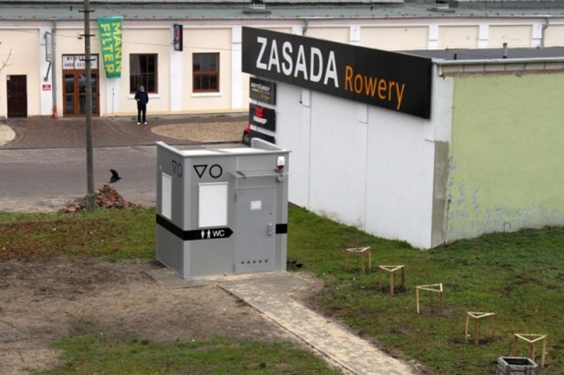 Zamknięta „publiczna”