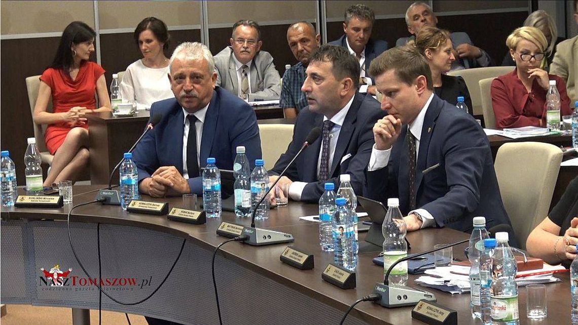 Zarząd Powiatu z absolutorium