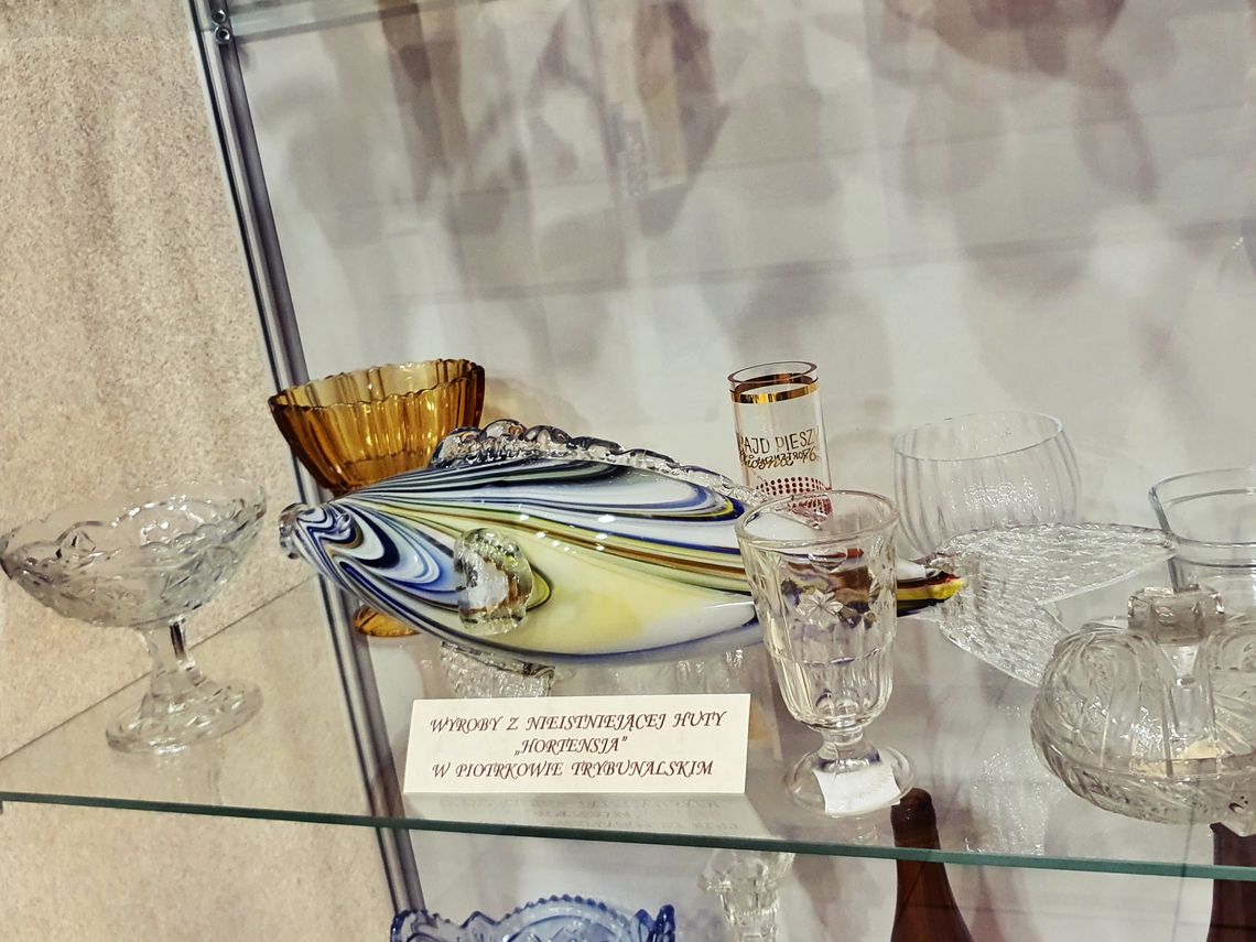 Ziarnko do ziarnka, aż powstanie szklana malowanka