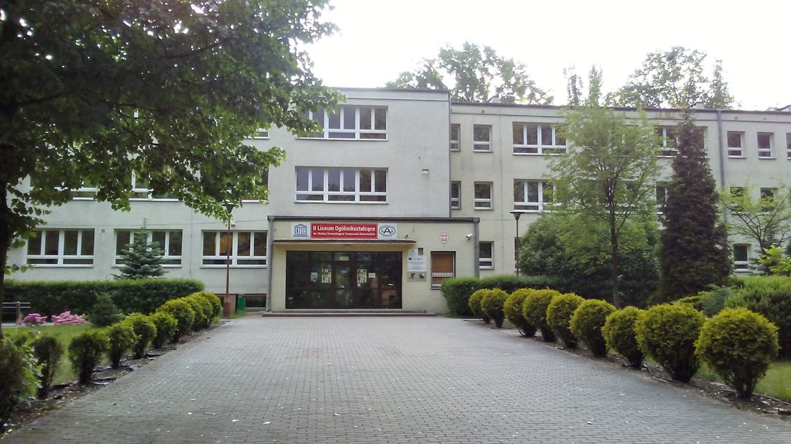 Znaczny spadek tomaszowskich szkół w rankingu „Perspektyw”