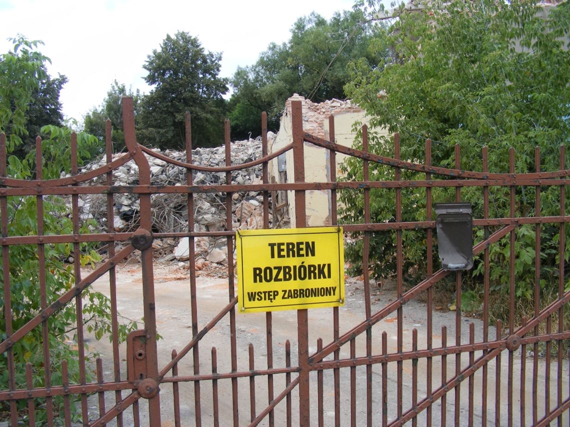 Znika młyn, będzie supermarket