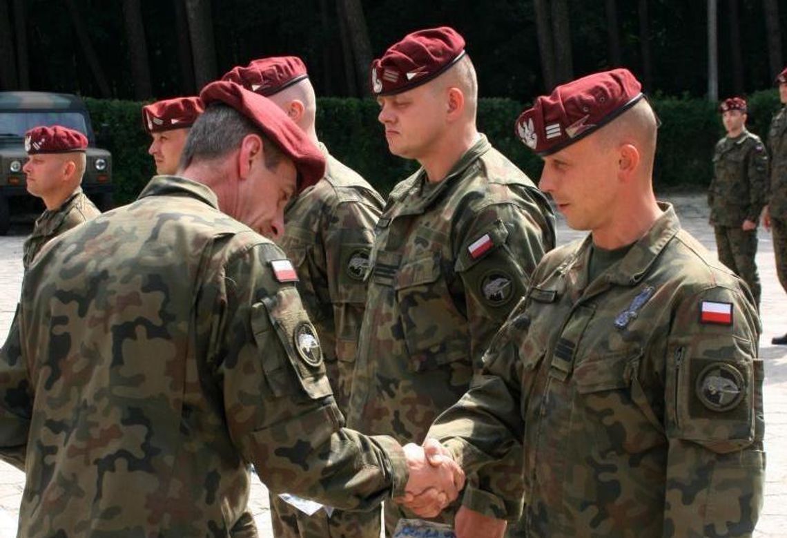 Żołnierze 7 bkpow uhonorowani Żołnierze 7 bkpow uhonorowani