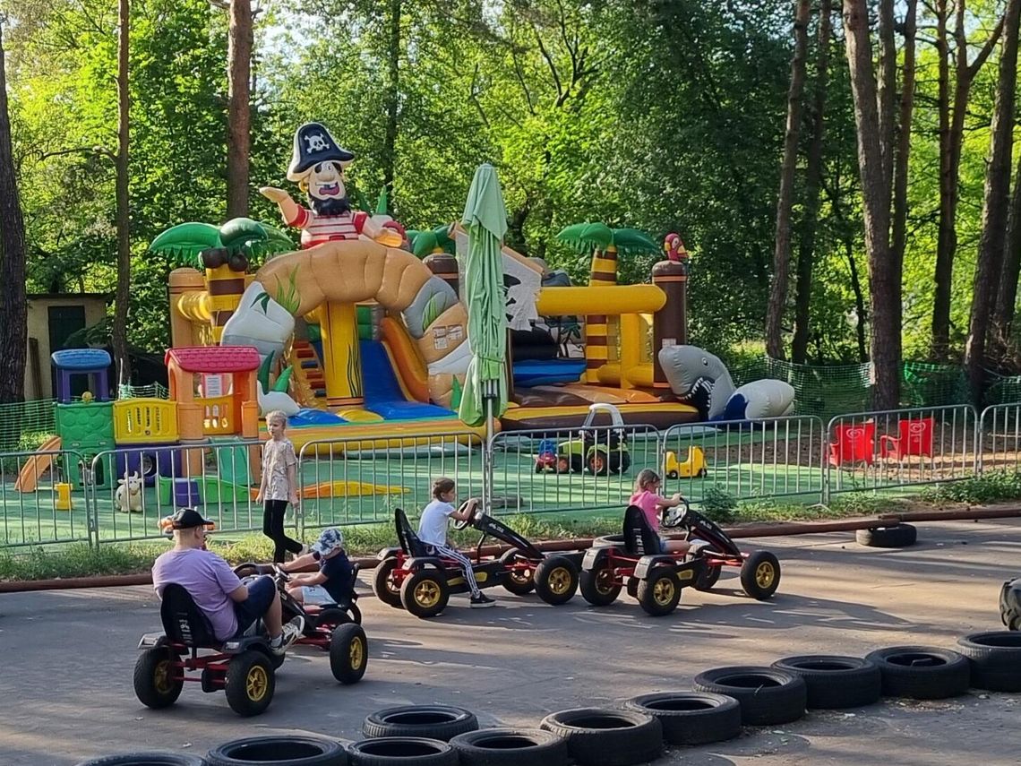 Rodzinny Park Przygody “Nad Pilicą” – Twoje ulubione miejsce w Tomaszowie Rodzinny Park Przygody “Nad Pilicą” – Twoje ulubione miejsce w Tomaszowie