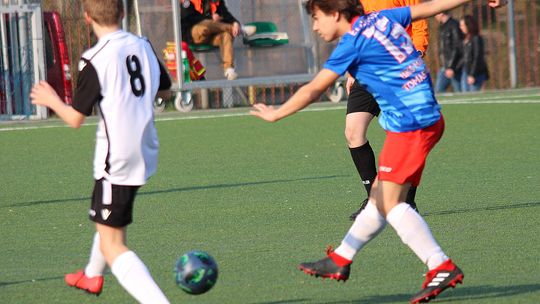 (FOTO) UKS Mazovia rywalizowała z GKS Bełchatów