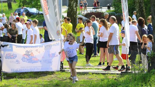 Na Bulwarach biegali na trzeźwo promując zdrowy tryb życia
