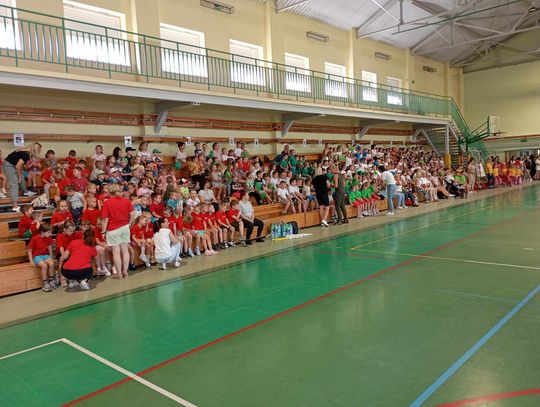 Przedszkolaki walczyły o Puchary Akademii Siatkówki „JOKER” w kolejnej edycji turnieju „Brzdąc Cup”.