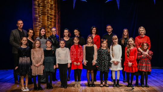 Noworoczny koncert w MCK Tkacz – klimatyczne rozpoczęcie 2025 roku