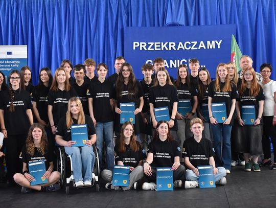 Konferencja podsumowująca projekt FERS w ZSP nr 8 – praktyki zagraniczne w Portugalii