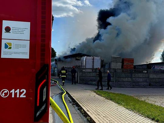 Palił się skład budowlany w Rzeczycy