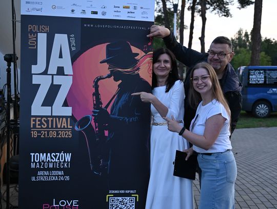 Letnia Scena z Neo Beat Band