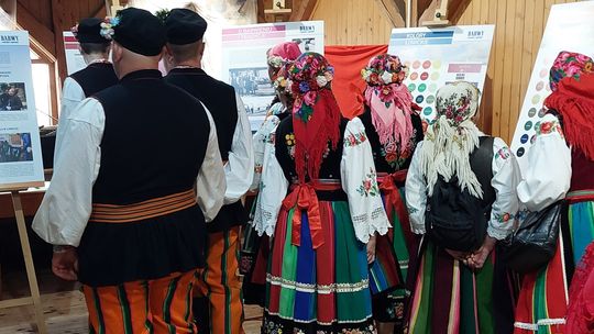 „Kolej na Reymonta – Podróż w czasie i tradycji” w Skansenie Rzeki Pilicy