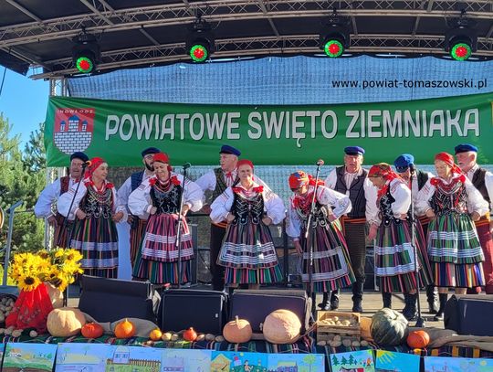 Powiatowe Święto Ziemniaka w Brzustowie Powiatowe Święto Ziemniaka w Brzustowie