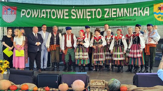 Powiatowe Święto Ziemniaka w Brzustowie 