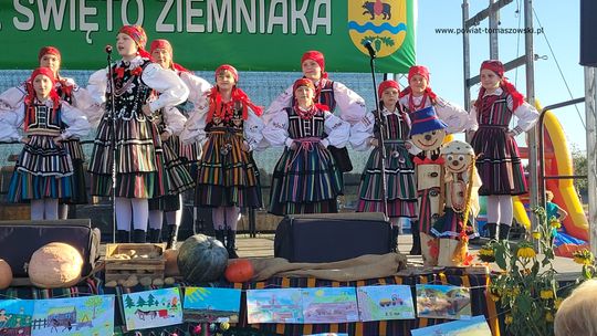 Powiatowe Święto Ziemniaka w Brzustowie 