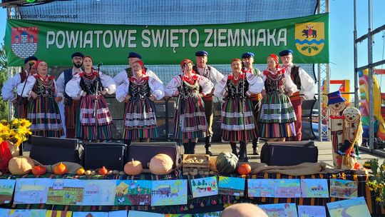 Powiatowe Święto Ziemniaka w Brzustowie 