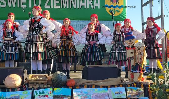 Powiatowe Święto Ziemniaka w Brzustowie 