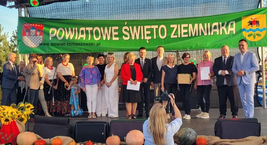 Powiatowe Święto Ziemniaka w Brzustowie 