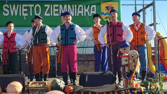 Powiatowe Święto Ziemniaka w Brzustowie 