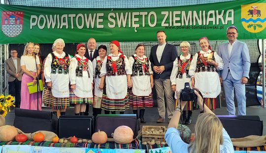 Powiatowe Święto Ziemniaka w Brzustowie 