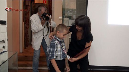 W hrabskich ogrodach i posiadłościach Ostrowskich