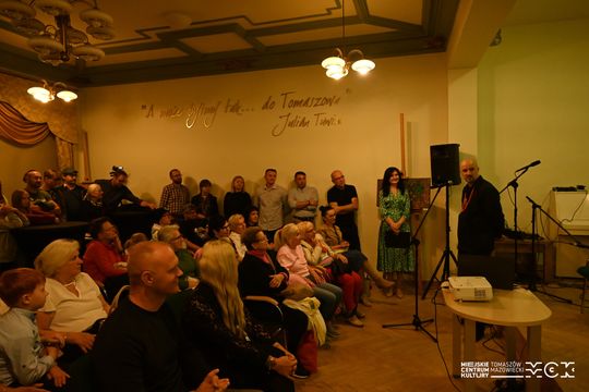 wernisaż wystawy malarstwa Artura „Gepasa” Gierlicha pt. „Tajemnice Spalskiego Lasu”